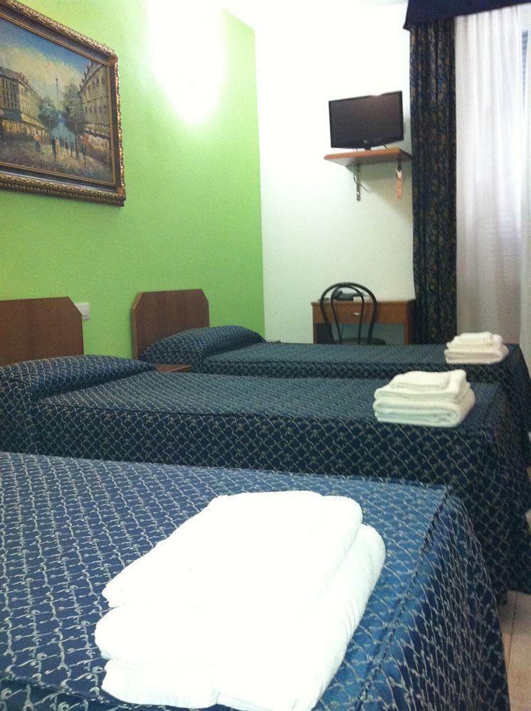Hotel Aurelia Milano Centrale Eksteriør bilde