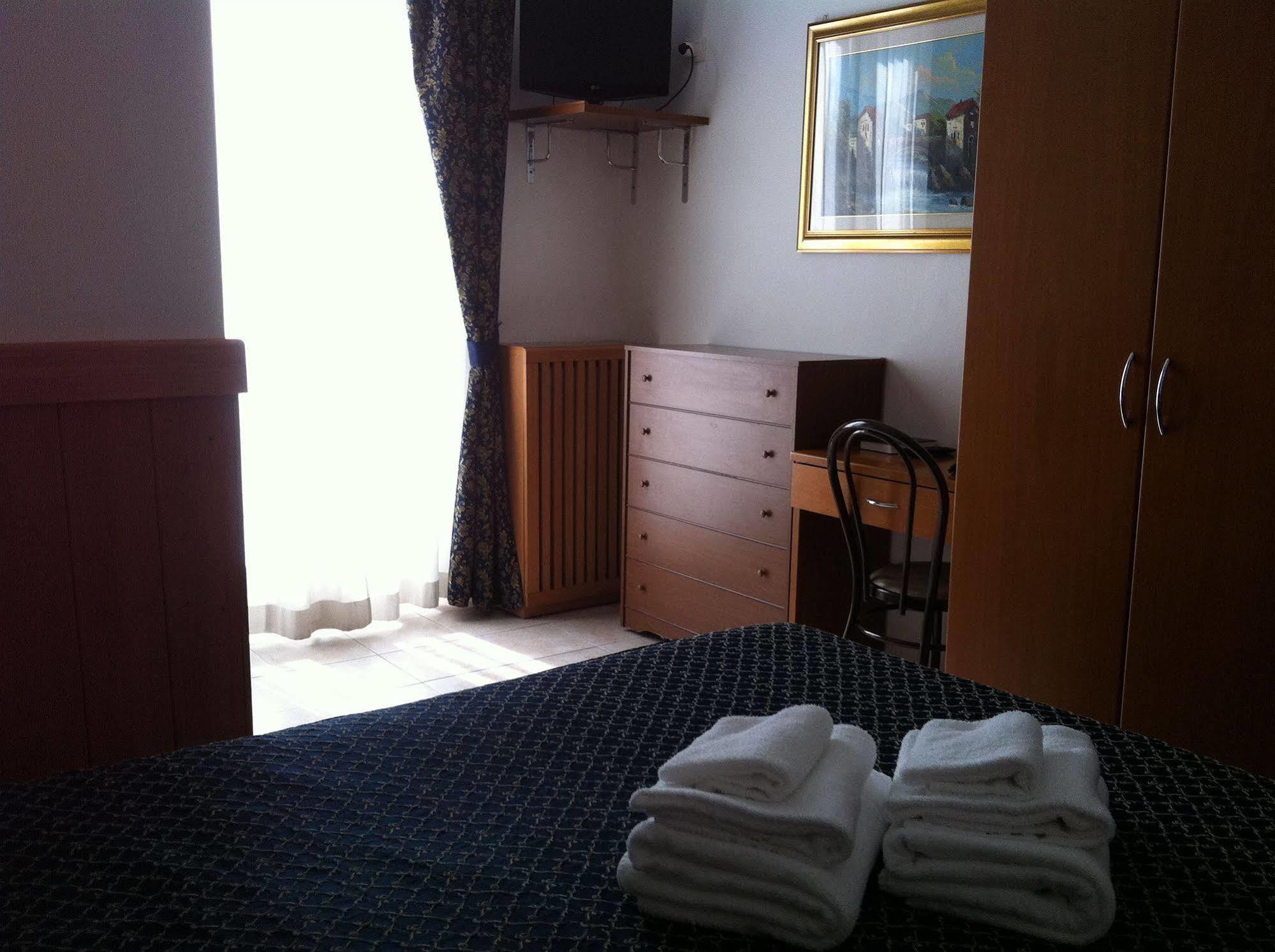 Hotel Aurelia Milano Centrale Eksteriør bilde